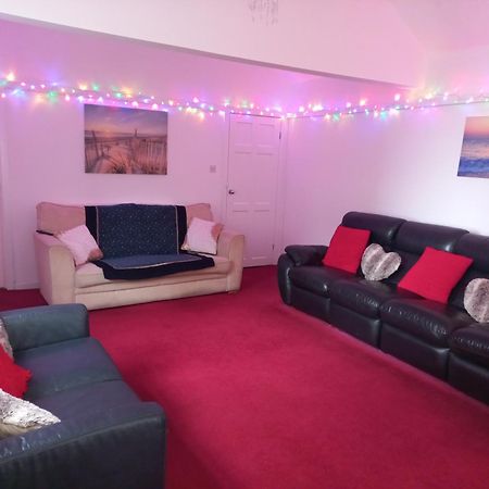 לית'ם סנט אנס The Coach House Apartment מראה חיצוני תמונה